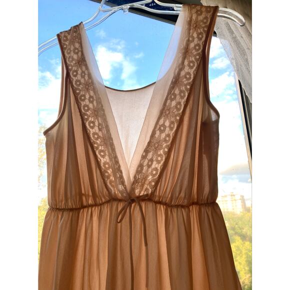 Vintage 1960's Beige Night Gown Lace & Chiffon Front Detail Empire Waist Size S - Picture 4 of 9